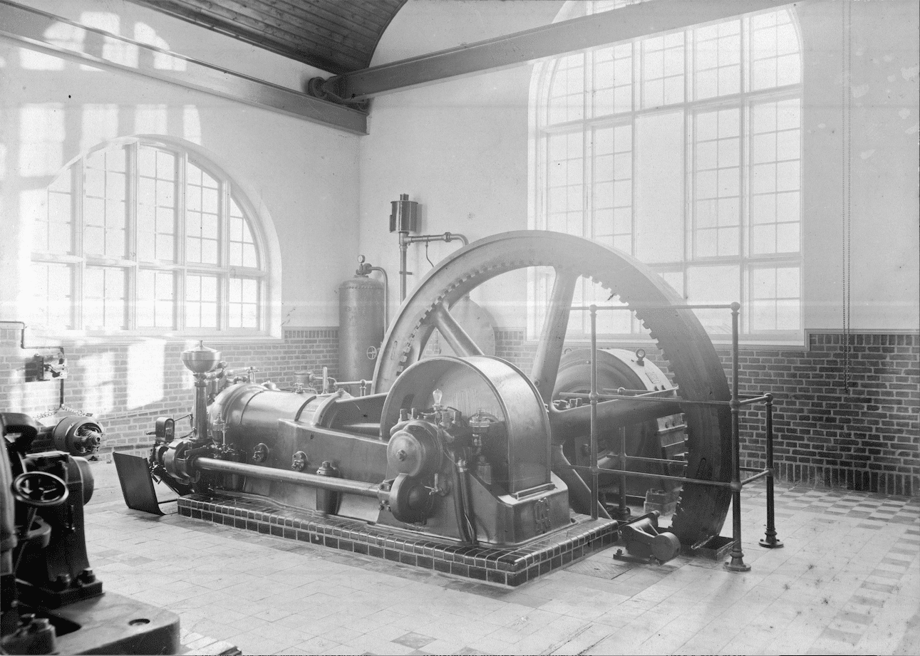 Turbine i salen anno 1914. Foto: Johannes Hansen.